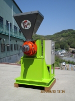 140502すり潰しもみ殻製造機（１）